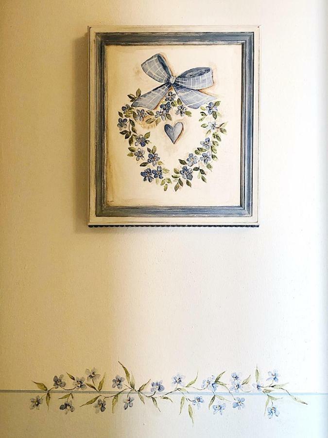 Alice'S Nest-Lake View House パデンゲ・スル・ガルダ エクステリア 写真